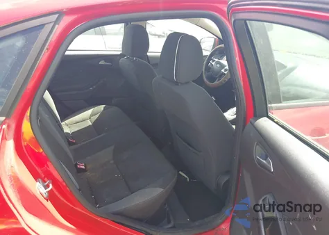 2013 Ford Focus Se z USA, uszkodzony, nr VIN 1FADP3F20DL175379